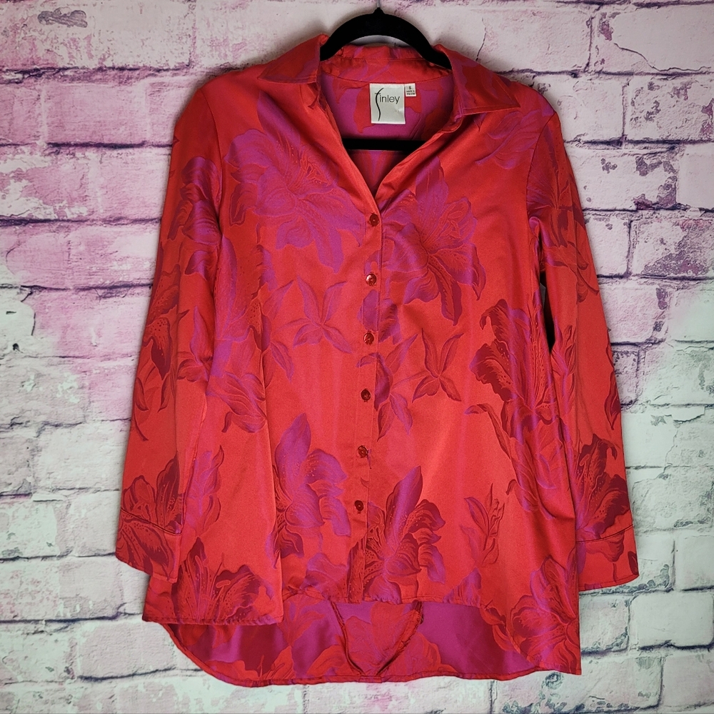 FINLEY RED ORANGE BUTTON FRONT SHIRT WITH PURPLE EMBOSSED FLORALS SMALL